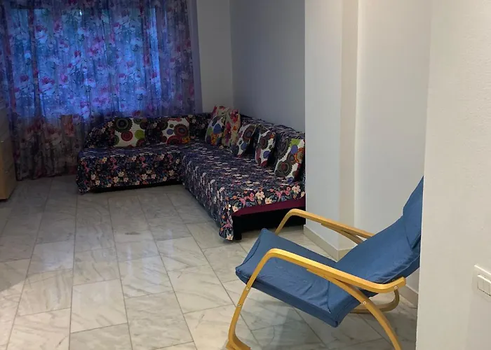 3 Briana Lägenhet *